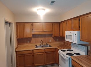 311 Lee Dr #A, Columbia, TN 38401