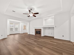 28307 Lauren Cove Ln, Spring, TX 77386
