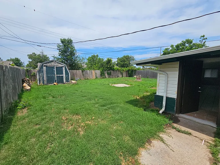 2613 SW 63rd Pl — Photo 22