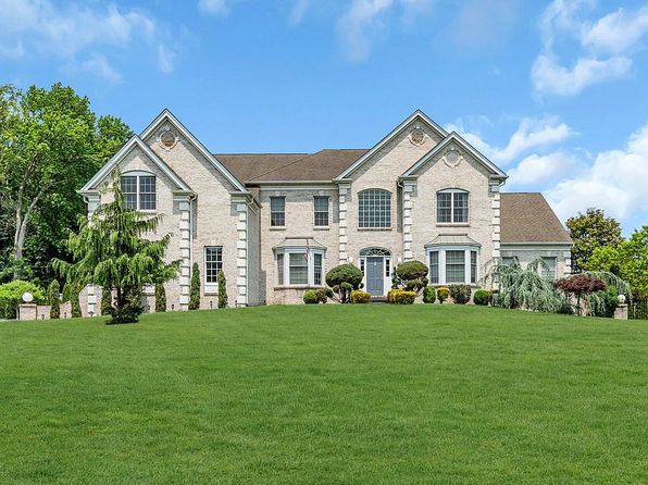 2 Elkridge Way