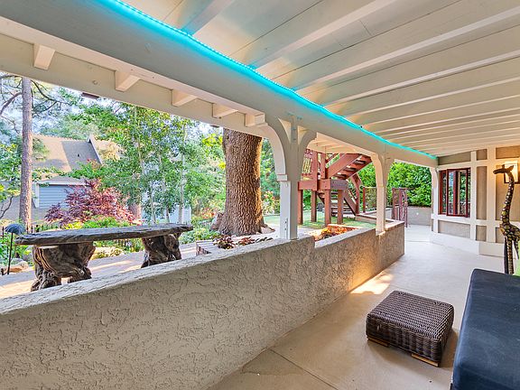 4th image of 887 Wild Rose Cir