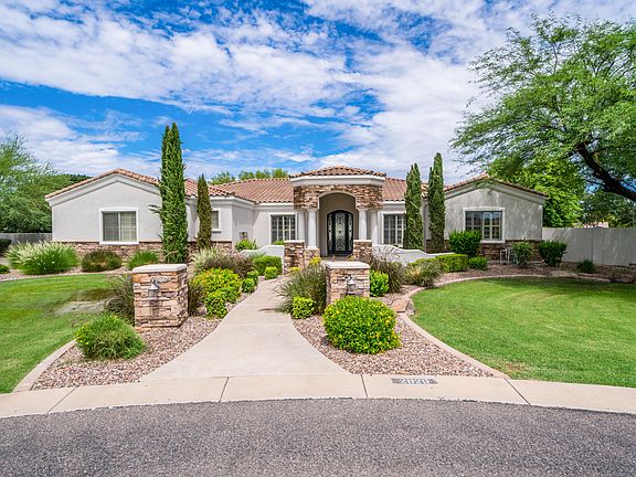 2nd image of 2026 E Pickett Ct