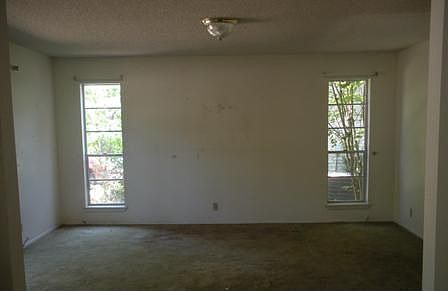 4th image of 13514 Hollow View St