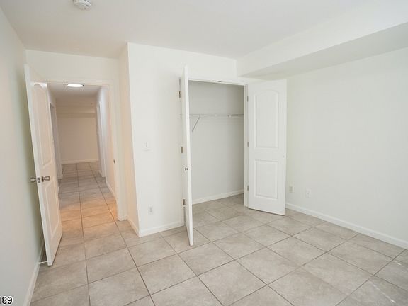 5th image of 155 Bellair Pl Floor 1