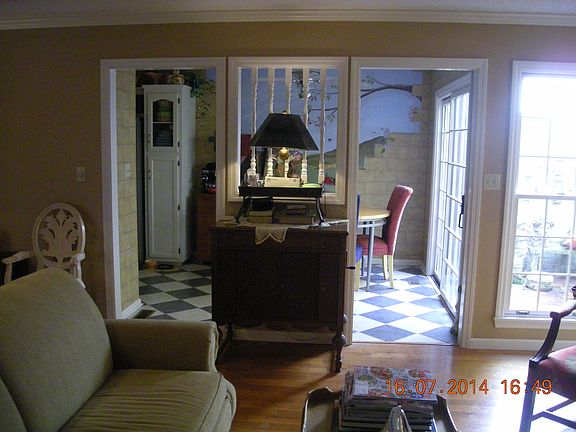 5th image of 920 Jamestown Way