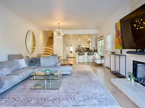 4549 Cove Dr, Carlsbad, CA 92008