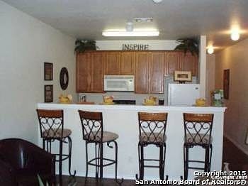 3rd image of 10826 Mathom Lndg APT 2