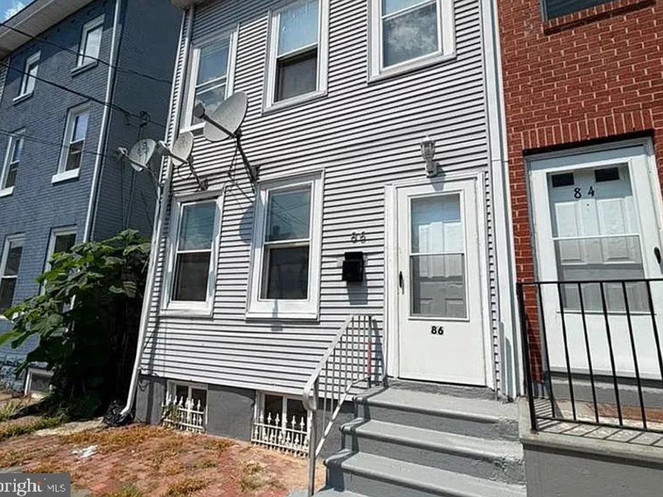 1st image of 86 Spring St