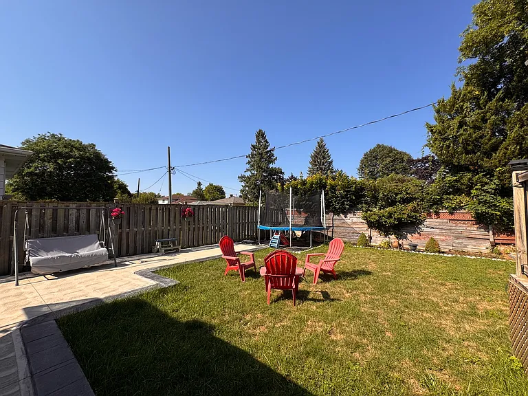 1028 Valentine Dr — Photo 28