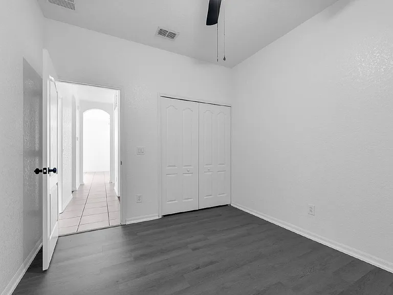 1151 N Hampton Dr — Photo 11