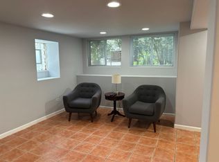 1508 W Melrose St, Chicago, IL 60657