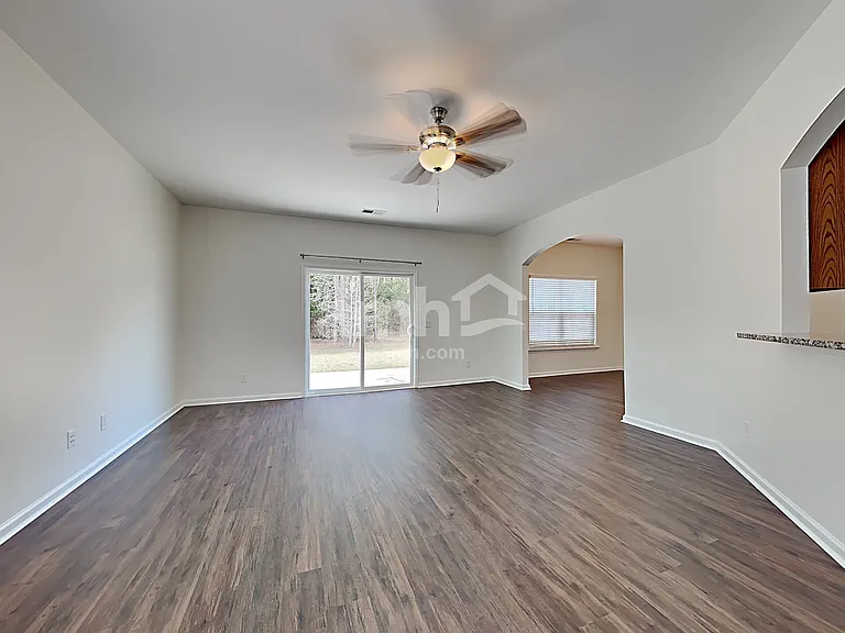 37 Sand Live Oak Dr — Photo 8