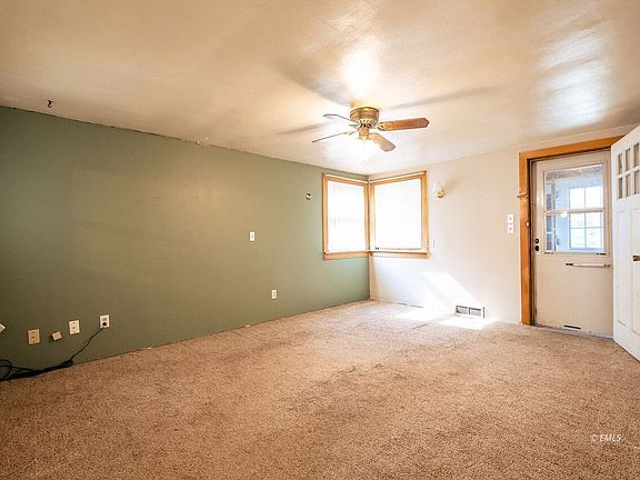 5th image of 325 N 7th Ave