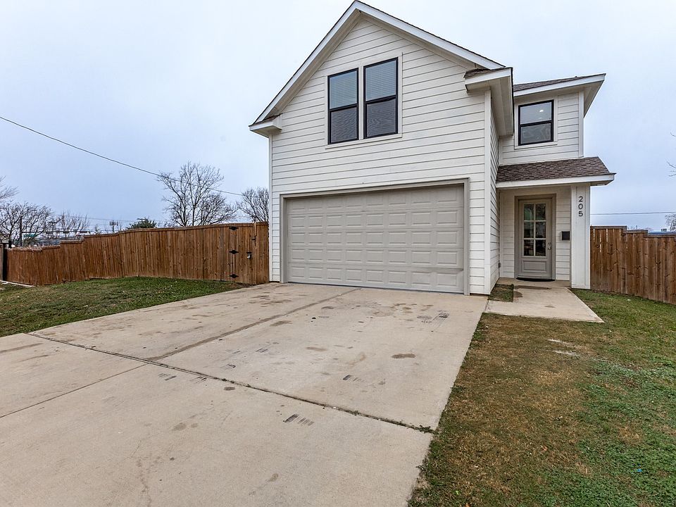 1st image of 205 Kimbell St