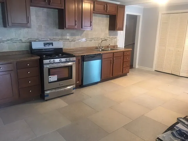 2352 N Dog River Dr — Photo 5