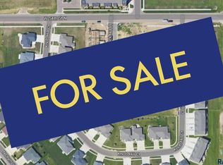 5518 W Rock Hill Pl, Sioux Falls, SD 57107