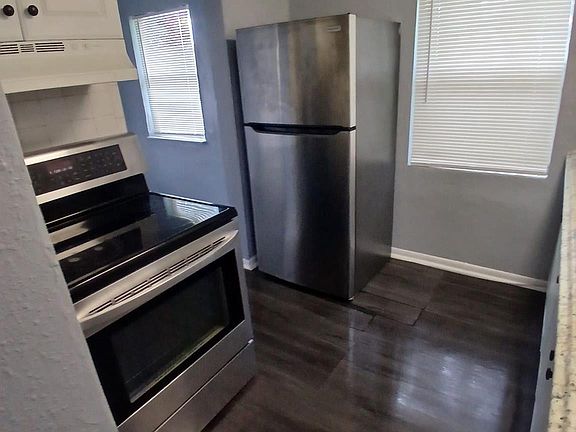 3rd image of 1645 NE 149th St #4