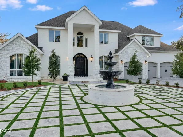 606 Bunkers Cove Rd, Panama City, FL 32401