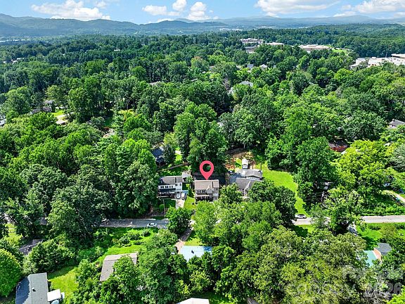 4th image of 47 Royal Oaks Rd