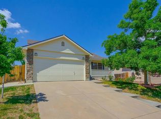 5323 S Ukraine St, Aurora, CO 80015
