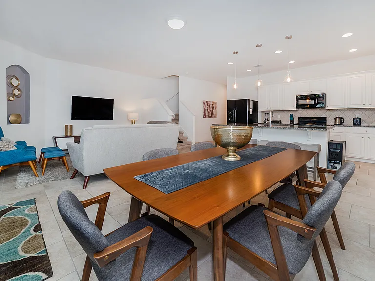 4690 Terrasonesta Dr — Photo 5