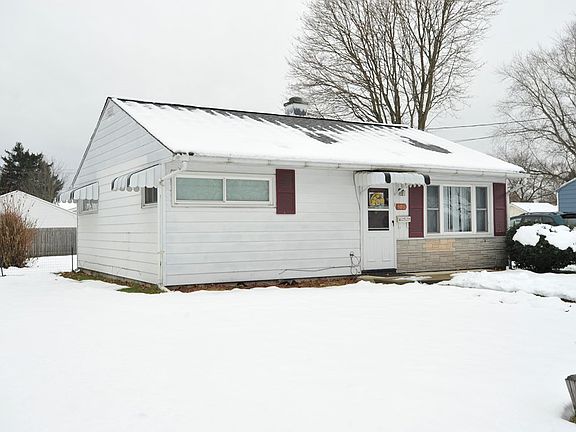 3rd image of 105 Winding Way