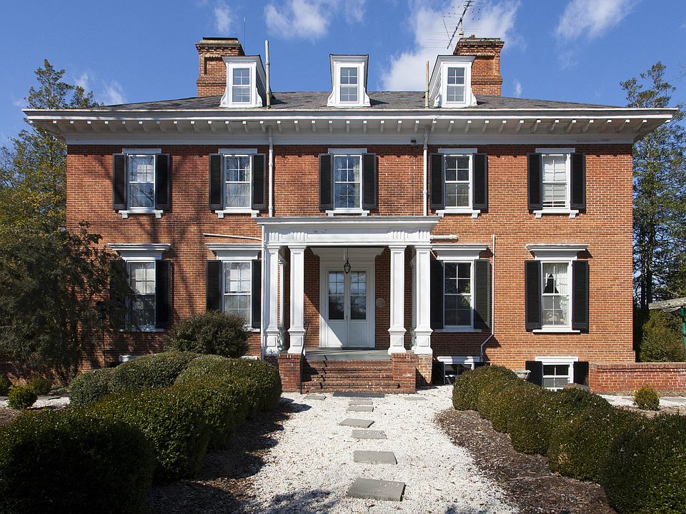 800 Cobham Park, Keswick, VA 22947 Zillow