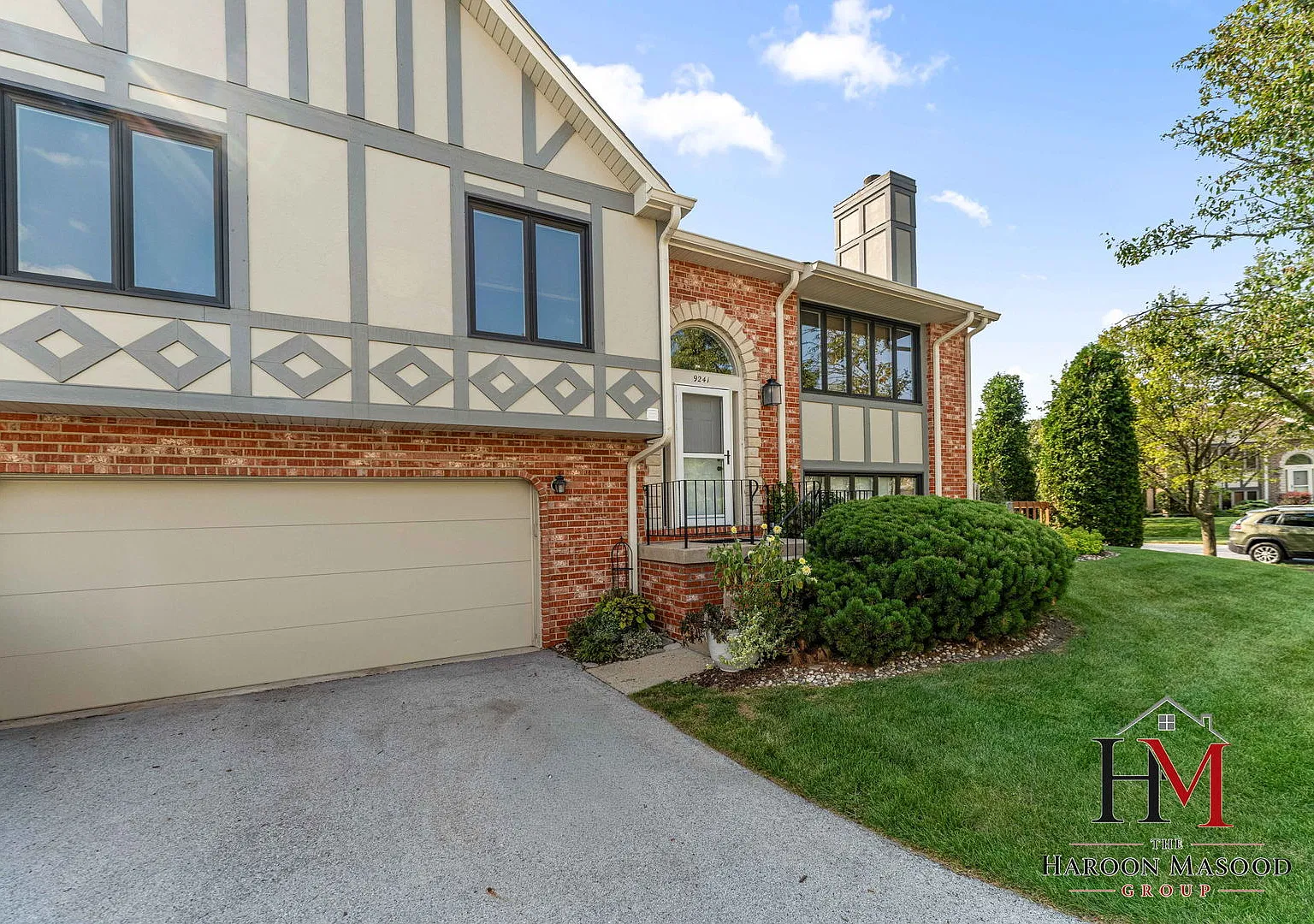 3 bed, 1800 sqft, $3,200 — Photo 1