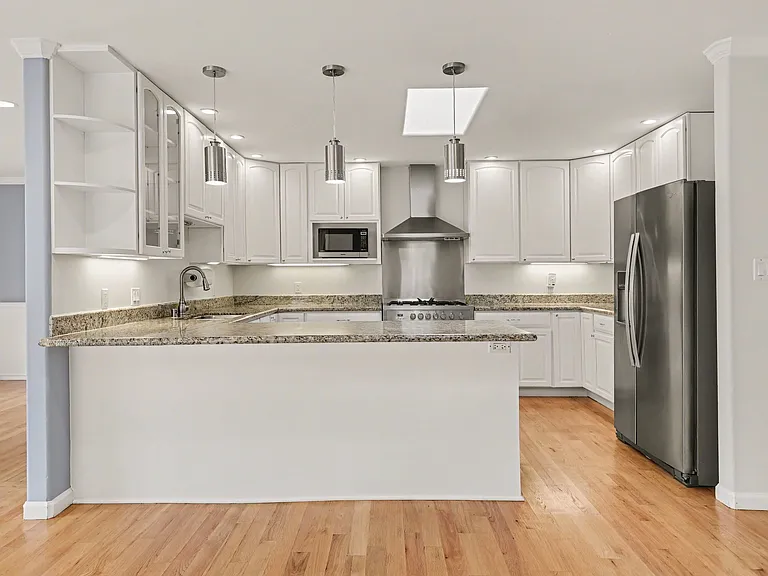 4 Dale Ct — Photo 8