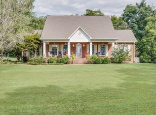 2043 Buck Daniels Rd, Culleoka, TN 38451