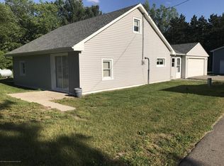 6461 Sleight Rd, Bath, MI 48808