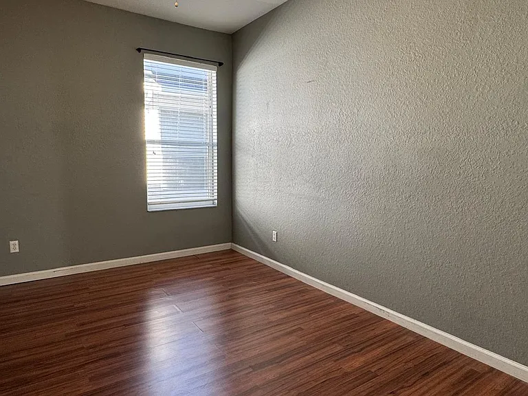 8526 Greenbank Blvd — Photo 12