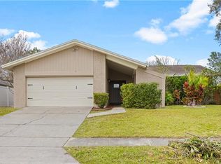 2099 Swan Ln, Safety Harbor, FL 34695