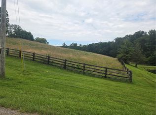 10909 Barrett Hill Rd, Cambridge, OH 43725