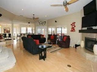 134 Sandy Cv, Houston, TX 77058