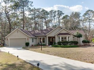 13 Shaftsbury Ln, Hilton Head Island, SC 29926