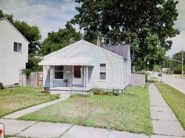 26606 Spicer St, Madison Heights, MI 48071