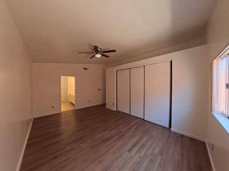 24052 Royale St — Photo 19