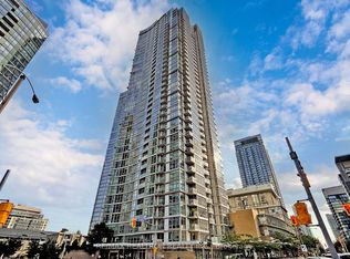 10 Navy Wharf Ct #4302, Toronto, ON M5V 3V2