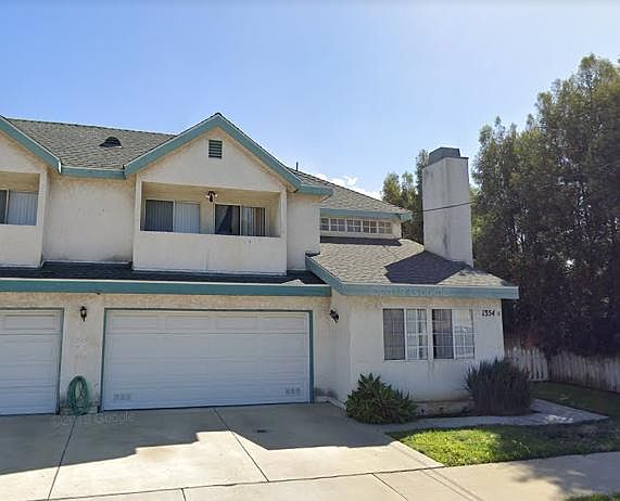 Front of the house faces Halldale Ave.