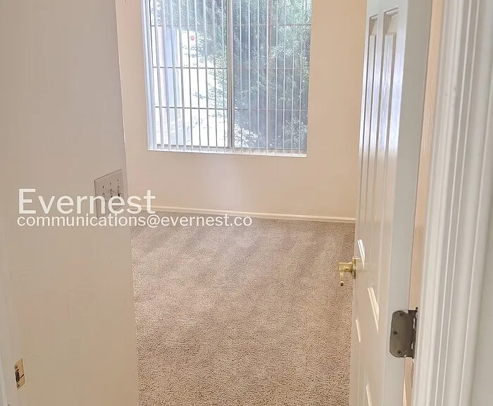 931 W Antelope Creek Way — Photo 17
