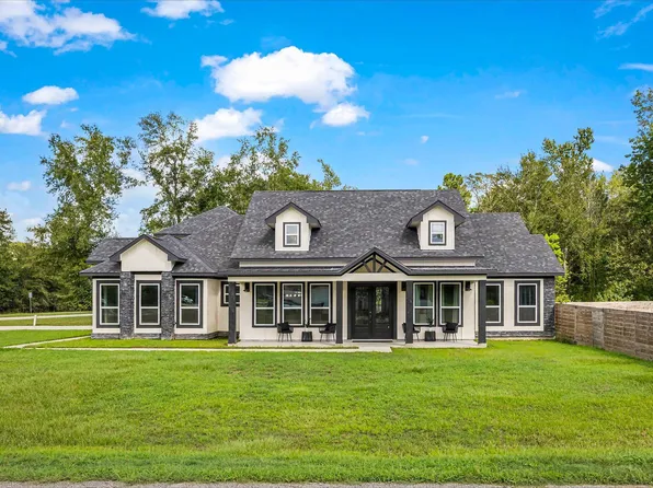 690 Road 6609, Dayton, TX 77535
