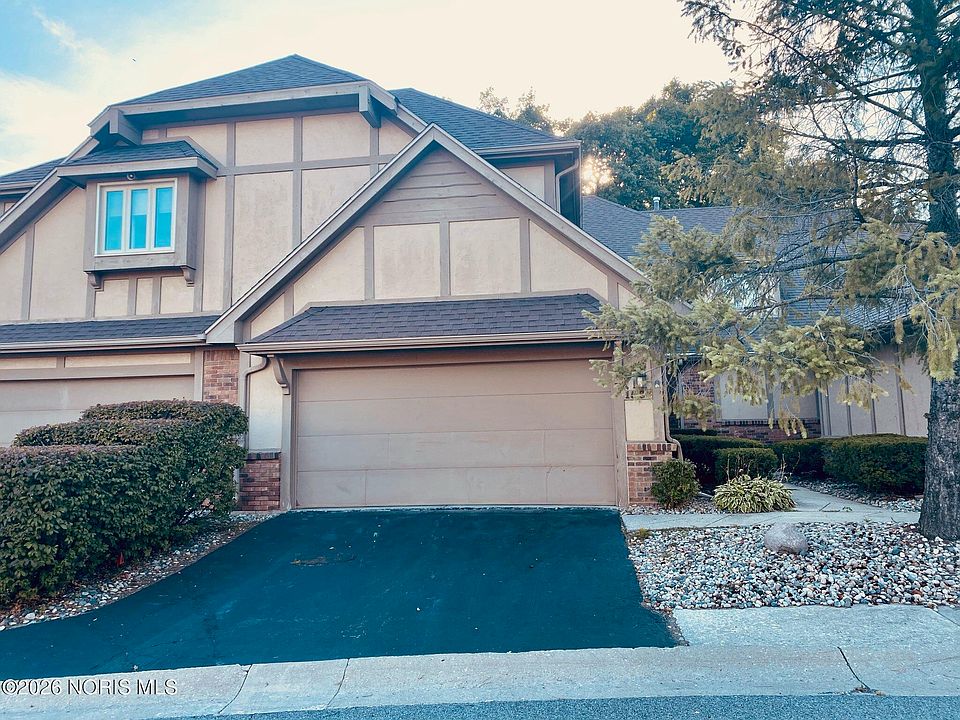 1st image of 1562 Saddlebrook Ct #B