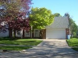 3300 Gingersnap Ln, Lansing, MI