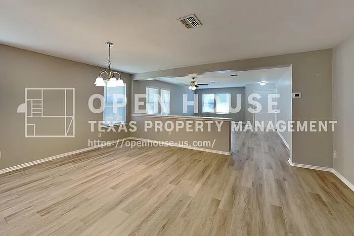13717 Canyon Ranch Rd — Photo 9