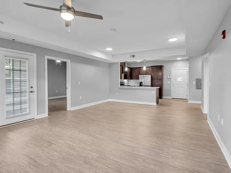 9150 Transit Rd — Photo 37