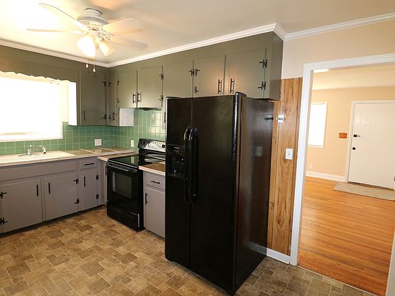 5th image of 1307 Revere Rd