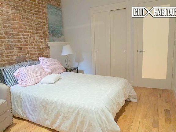 3rd image of 228 E 27th St APT 5D
