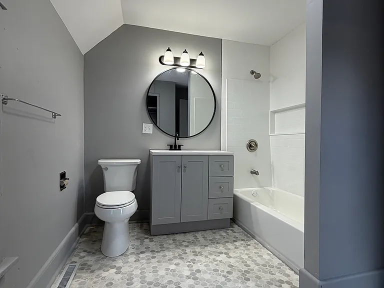303 Olive St — Photo 1