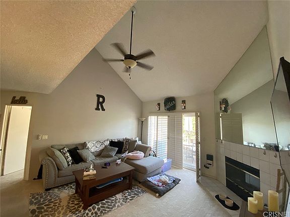 3rd image of 23629 Del Monte Dr Unit 292